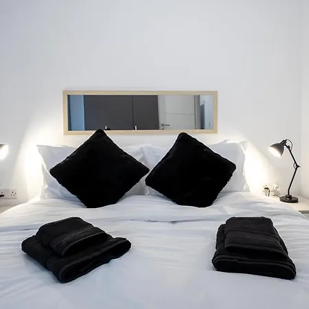 St Julians Modern Flat In Spinola Bay Appartement *