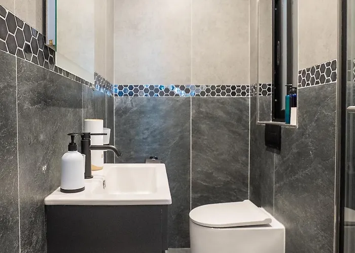 Modern 2 Bedroom Apartment Spinola Bay Near Paceville *