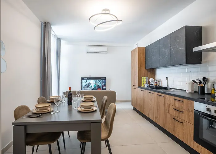 Modern 2 Bedroom Apartment Spinola Bay Near Paceville * Saint Julian's